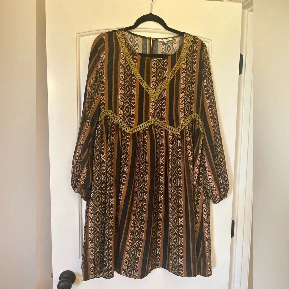 Cottage Core Dress- Rethm Brand. Size Large.